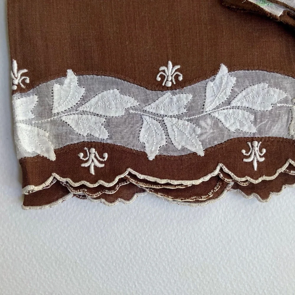 Set of 2 Scalloped Cocoa & White Floral Embroidered Linen Tea Towels